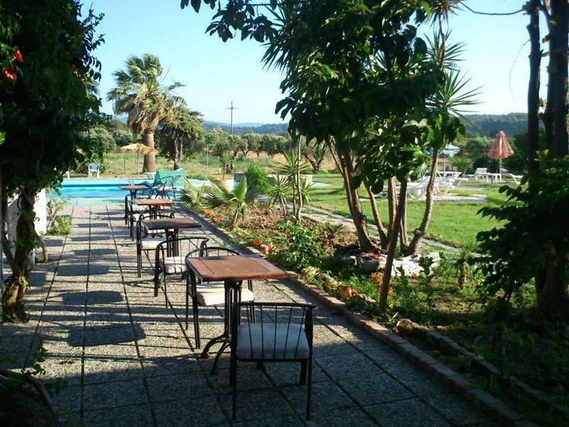 Rhodian Sun Hotel Парадейси Экстерьер фото